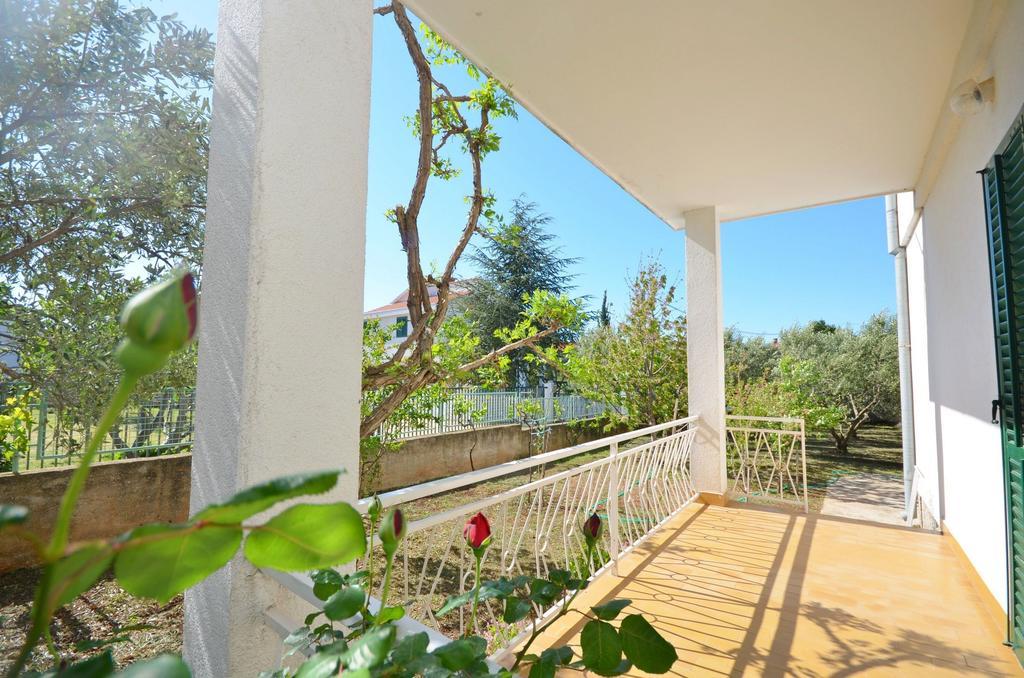 Apartments Secret Garden Водице Экстерьер фото