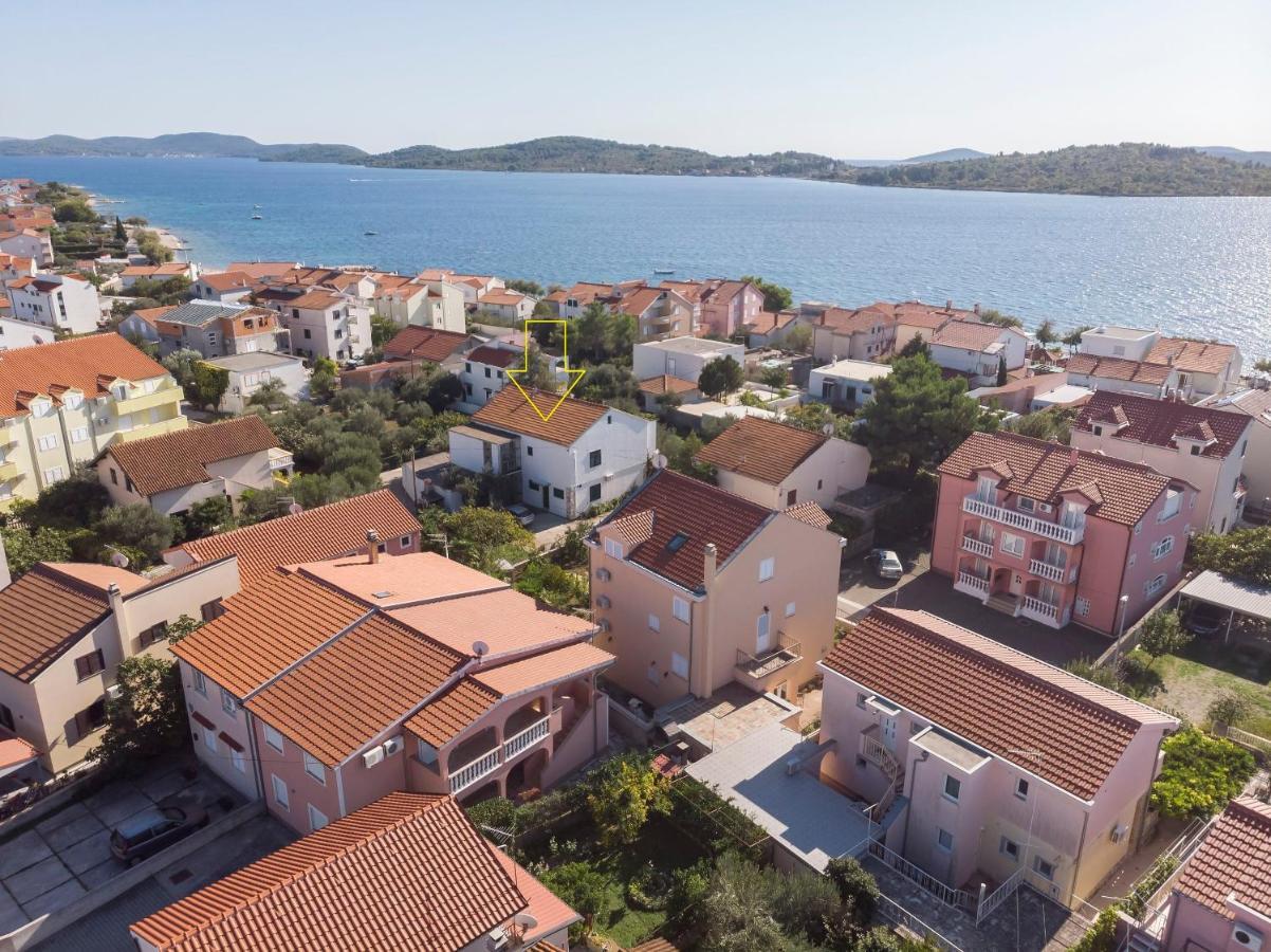 Apartments Secret Garden Водице Экстерьер фото