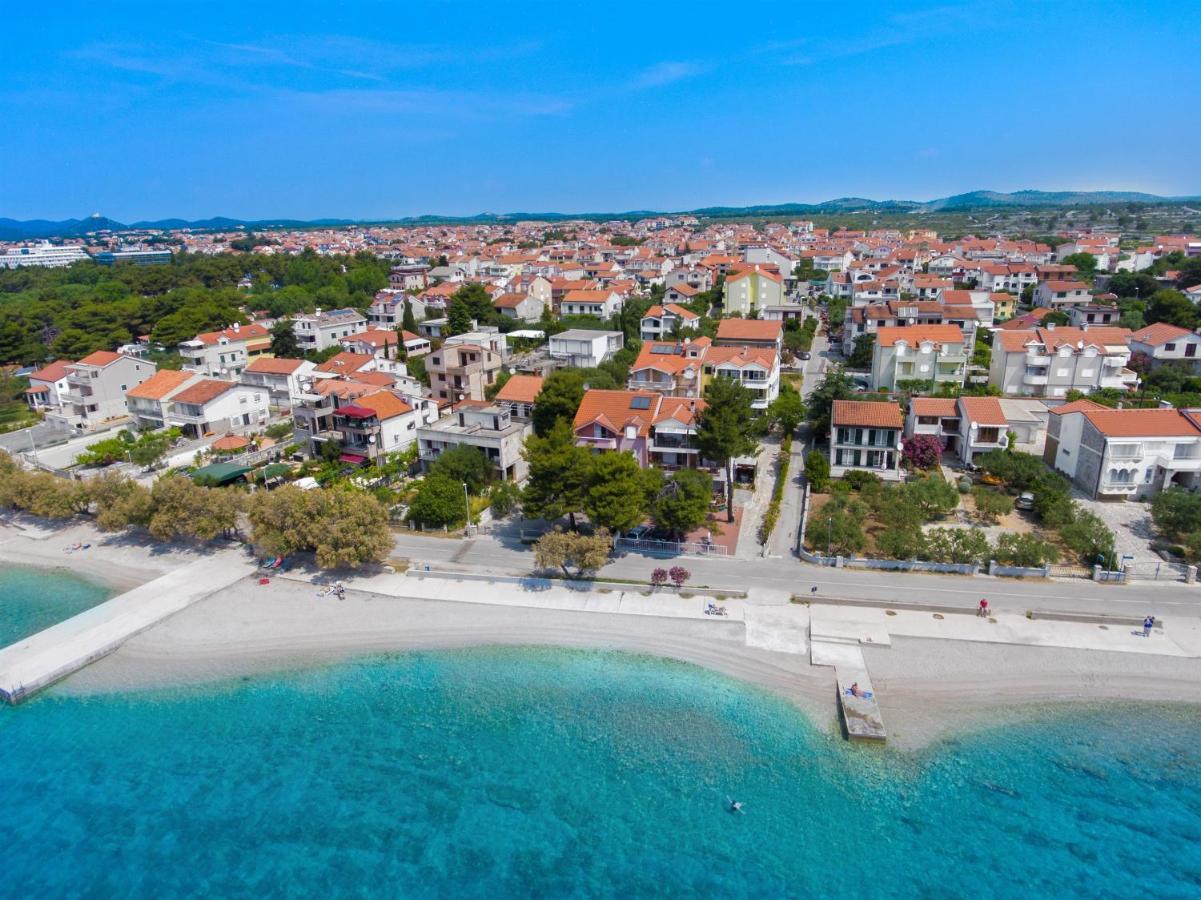 Apartments Secret Garden Водице Экстерьер фото